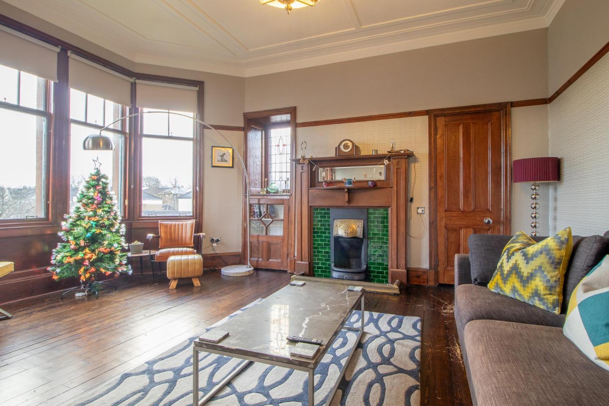 Pass The Keys Beautiful, Traditional 2 Bed Flat W Free Parking Glasgow Esterno foto